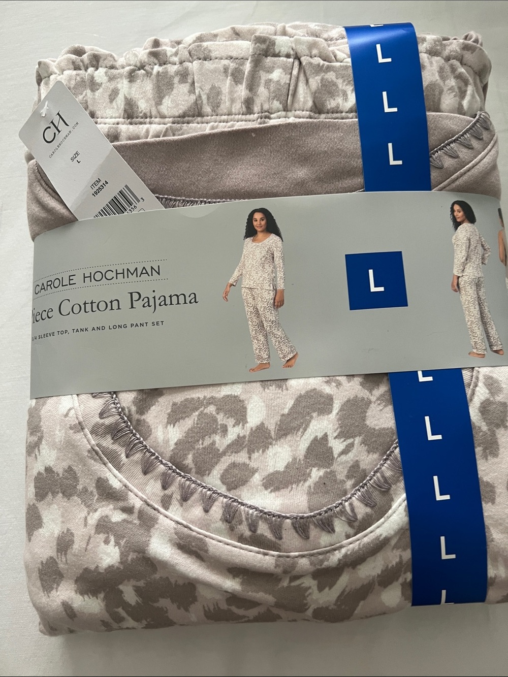 Midnight by Carole Hochman Beige & Cream Fleece Cotton Pajama Set - L